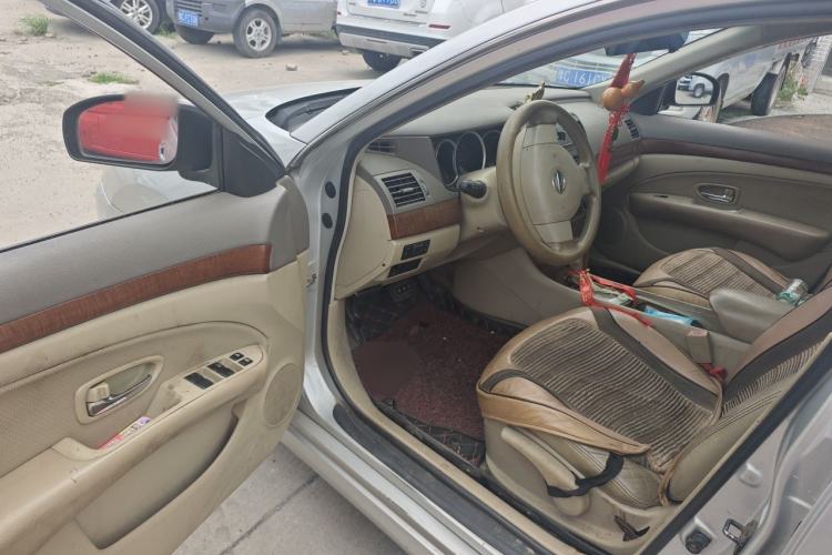 Used Nissan Sylphy 2009 1.6XL Automatic Luxury Sunroof Edition Driver Seat