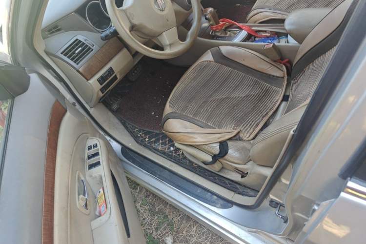 Used Nissan Sylphy 2009 1.6XL Automatic Luxury Sunroof Edition Driver Seat