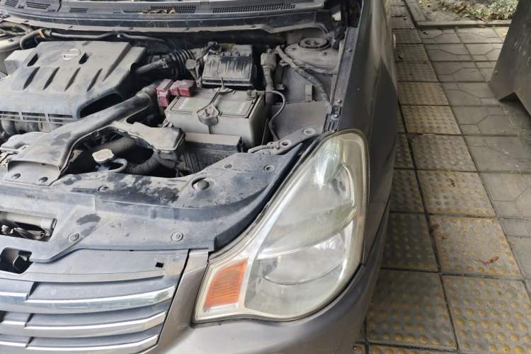 Used Nissan Sylphy 2009 1.6XL Automatic Luxury Sunroof Edition Engine Bay Left