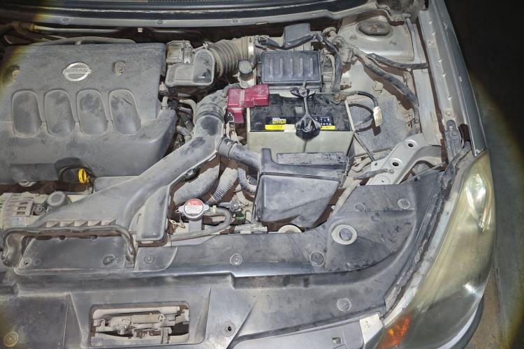 Used Nissan Sylphy 2009 2.0XL CVT Luxury Edition Engine Bay Left