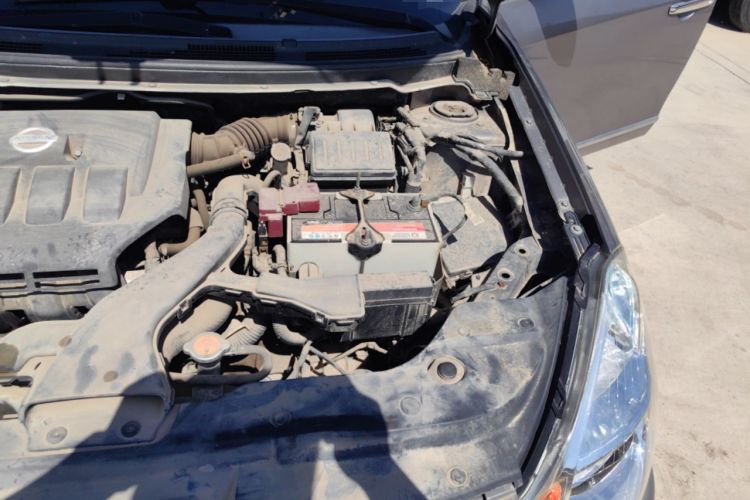 Used Nissan Sylphy 2009 1.6XE Automatic Comfort Edition Engine Bay Left