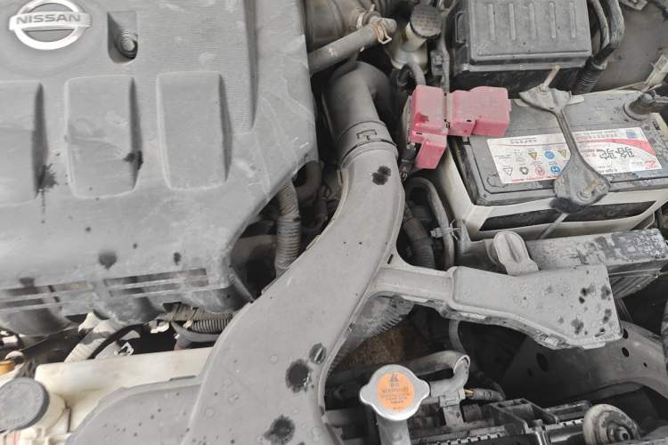 Used Nissan Sylphy 2009 1.6XE Manual Comfort Edition Engine Bay Left