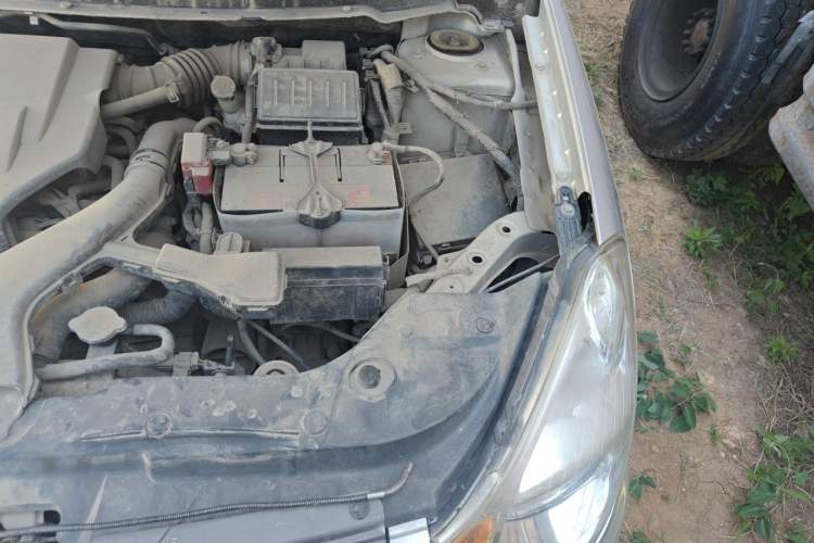 Used Nissan Sylphy 2009 1.6XL Automatic Luxury Sunroof Edition Engine Bay Left