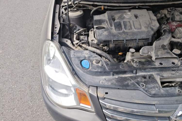 Used Nissan Sylphy 2009 1.6XL Automatic Luxury Sunroof Edition Engine Bay Right