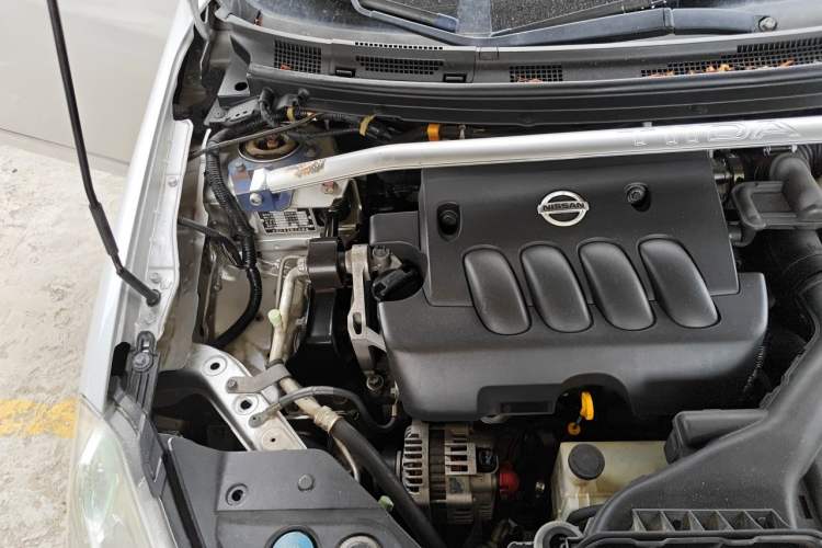 Used Nissan Sylphy 2009 2.0XL CVT Luxury Edition Engine Bay Right