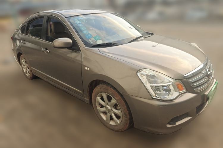 Used Nissan Sylphy 2009 1.6 XL Manual Luxury Sunroof Edition Front Right 45 Deg
