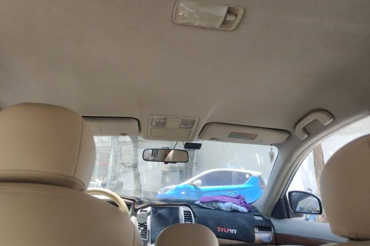 Used Nissan Sylphy 2009 1.6XE Automatic Comfort Edition Headliner