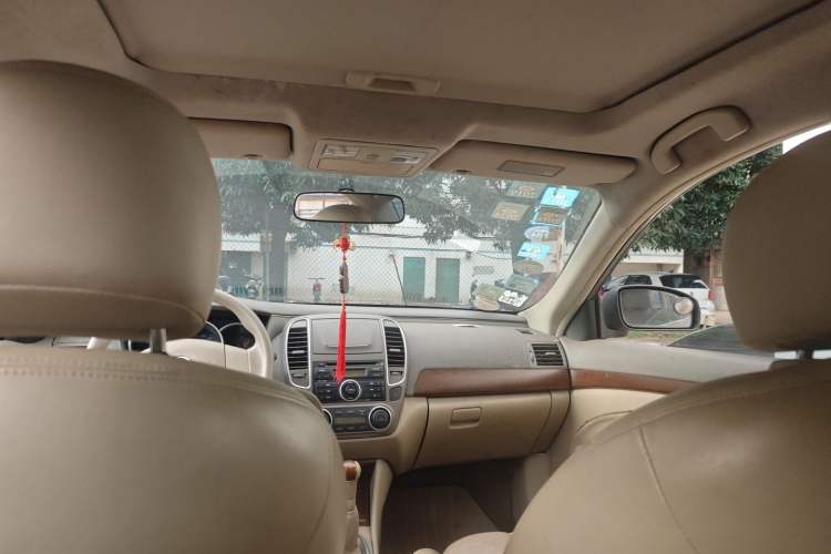Used Nissan Sylphy 2009 1.6 XL Manual Luxury Sunroof Edition Headliner