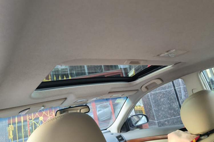Used Nissan Sylphy 2009 2.0XL CVT Luxury Sunroof Edition Headliner