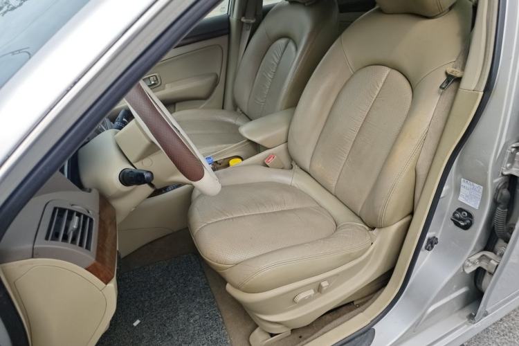 Used Nissan Sylphy 2009 2.0XL CVT Luxury Edition Left Front Seat