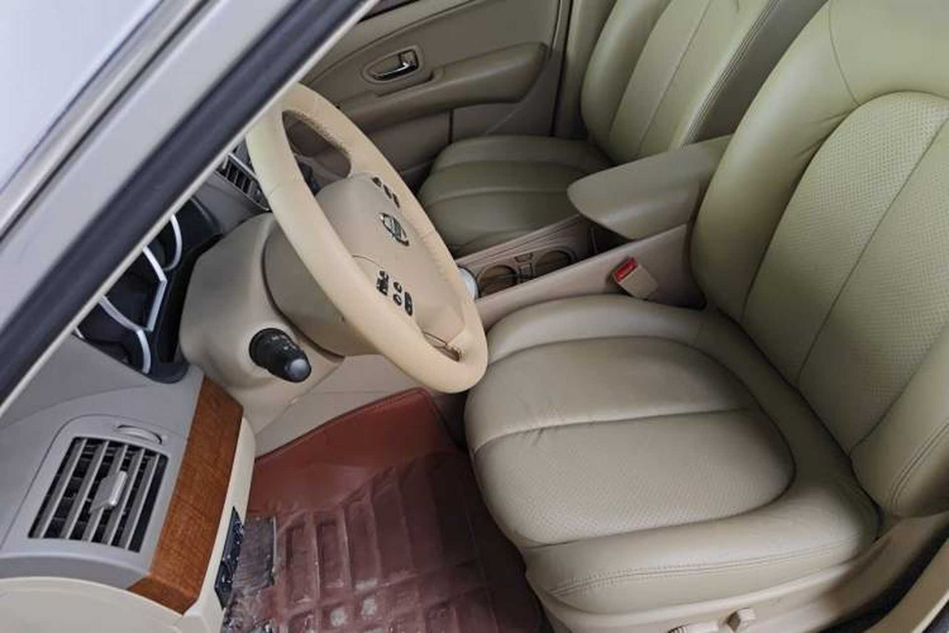 Used Nissan Sylphy 2009 2.0XL CVT Luxury Edition Left Front Seat