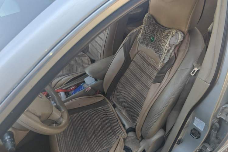 Used Nissan Sylphy 2009 1.6XL Automatic Luxury Sunroof Edition Left Front Seat