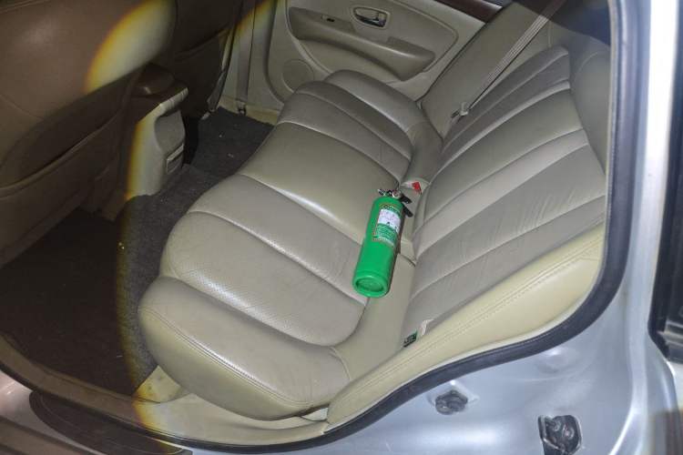 Used Nissan Sylphy 2009 2.0XL CVT Luxury Edition Left Rear Seat