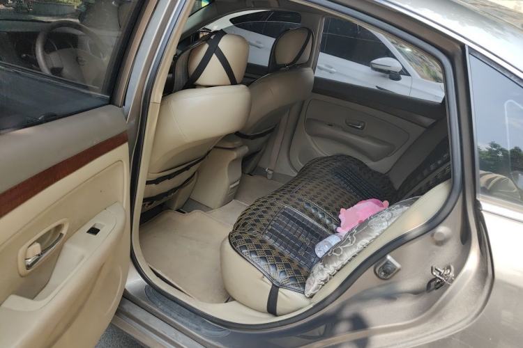 Used Nissan Sylphy 2009 1.6XL Automatic Luxury Sunroof Edition Left Rear Seat