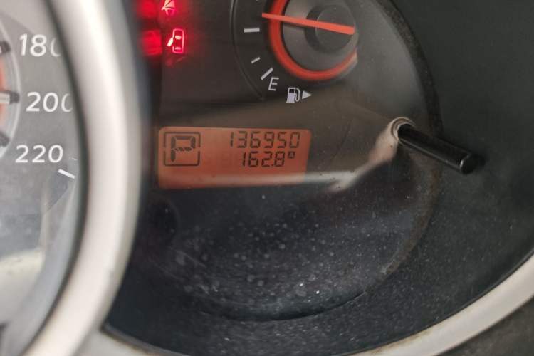 Used Nissan Sylphy 2009 2.0XL CVT Luxury Edition Odometer Close Up
