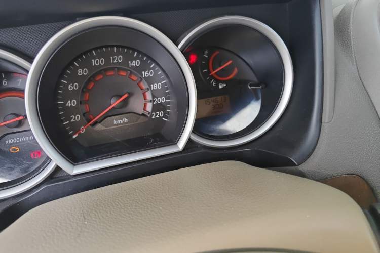 Used Nissan Sylphy 2009 2.0XL CVT Luxury Edition Odometer Close Up