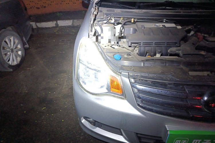 Used Nissan Sylphy 2009 1.6XE Manual Comfort Edition Right Front Headlight