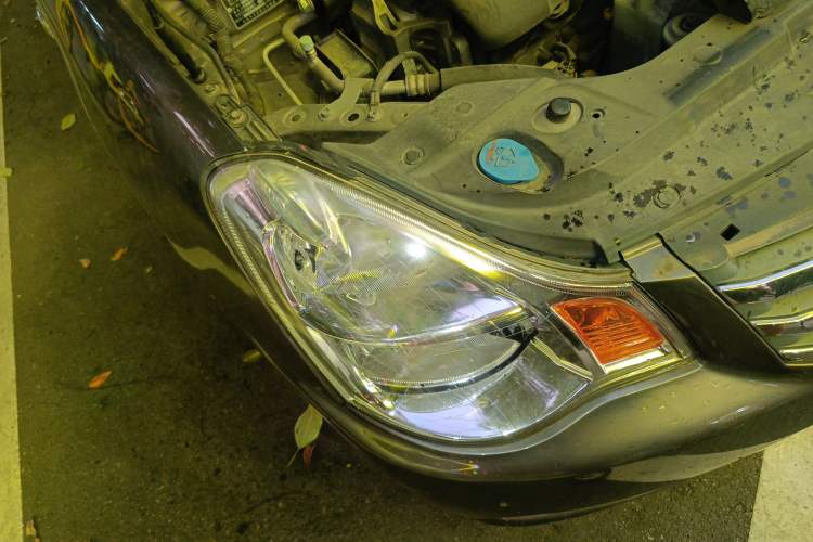 Used Nissan Sylphy 2009 2.0XL CVT Luxury Sunroof Edition Right Front Headlight