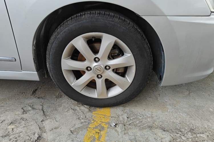 Used Nissan Sylphy 2009 2.0XL CVT Luxury Edition Right Front Wheel Hub