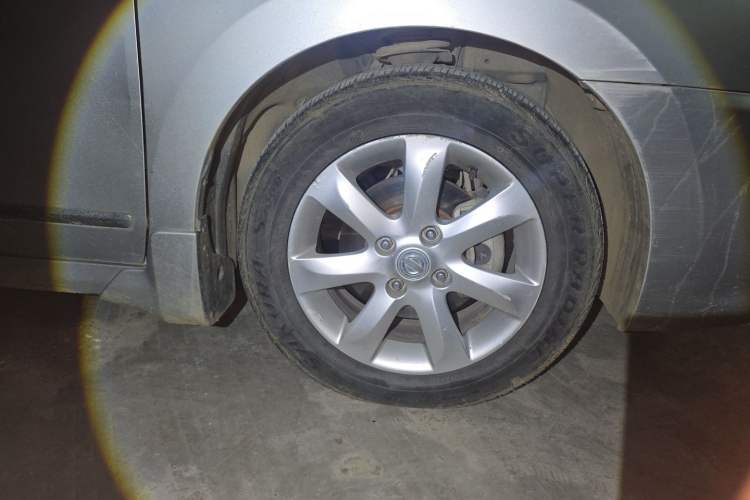 Used Nissan Sylphy 2009 2.0XL CVT Luxury Edition Right Front Wheel Hub