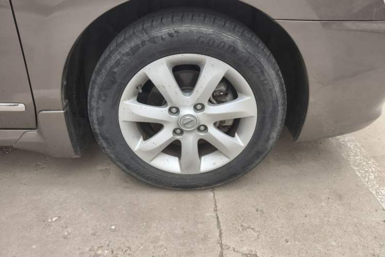 Used Nissan Sylphy 2009 1.6XL Automatic Luxury Sunroof Edition Right Front Wheel Hub