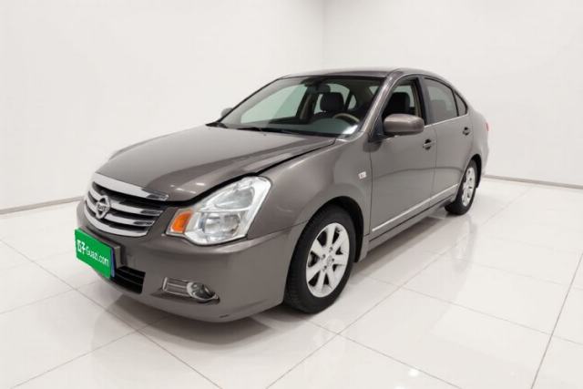 Ojetý Nissan Sylphy 2009 1.6XL Automatic Luxury Sunroof Edition