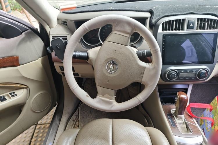 Used Nissan Sylphy 2009 1.6XL Automatic Luxury Sunroof Edition Steering Wheel