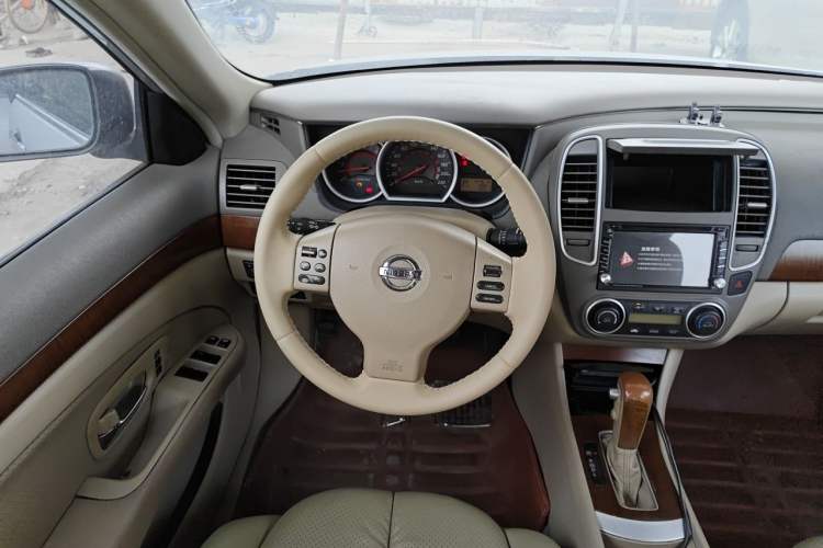Used Nissan Sylphy 2009 2.0XL CVT Luxury Edition Steering Wheel