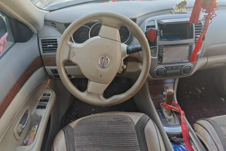 Used Nissan Sylphy 2009 1.6XL Automatic Luxury Sunroof Edition Steering Wheel