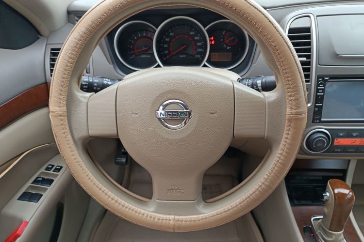 Used Nissan Sylphy 2009 1.6XL Automatic Luxury Sunroof Edition Steering Wheel
