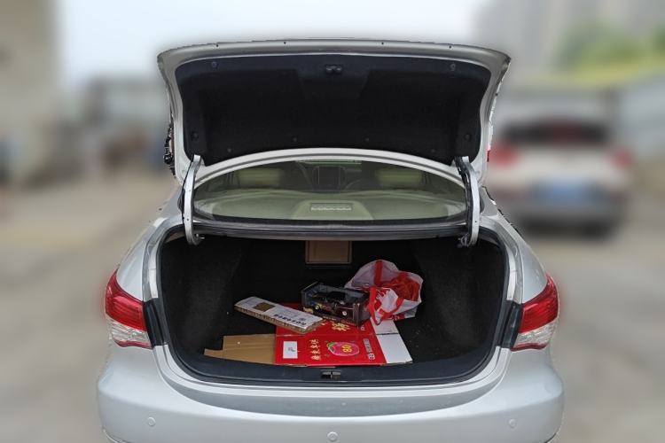 Used Nissan Sylphy 2009 2.0XL CVT Luxury Edition Trunk