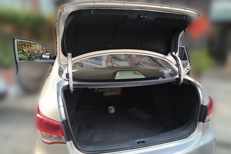 Used Nissan Sylphy 2009 2.0XL CVT Luxury Sunroof Edition Trunk