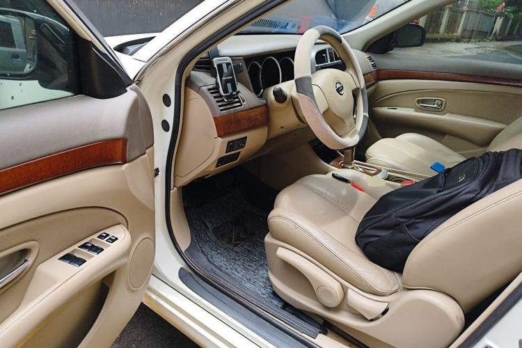 Used Nissan Sylphy 2009 1.6XL Automatic Luxury Sunroof Edition Driver Seat