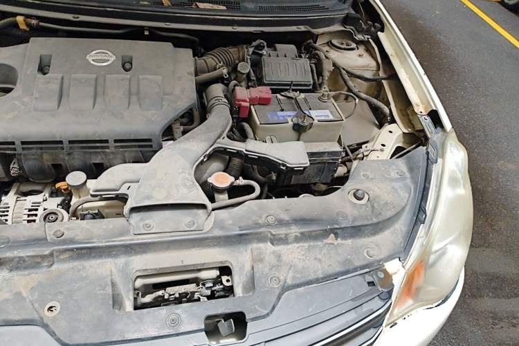 Used Nissan Sylphy 2009 1.6XL Automatic Luxury Sunroof Edition Engine Bay Left