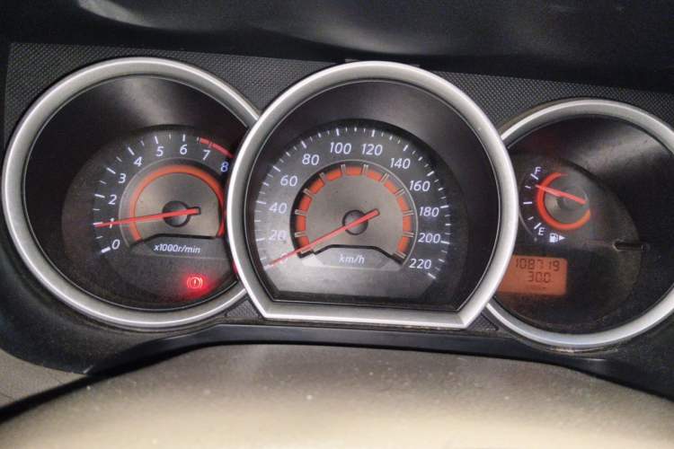 Used Nissan Sylphy 2009 1.6XL Automatic Luxury Sunroof Edition Instrument Cluster