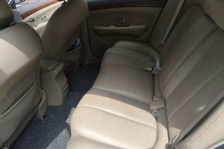 Used Nissan Sylphy 2009 1.6XL Automatic Luxury Sunroof Edition Left Rear Seat