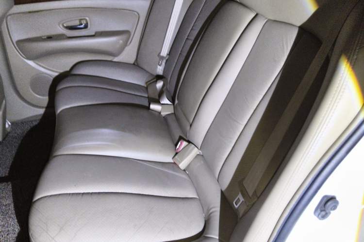 Used Nissan Sylphy 2009 1.6XL Automatic Luxury Sunroof Edition Left Rear Seat