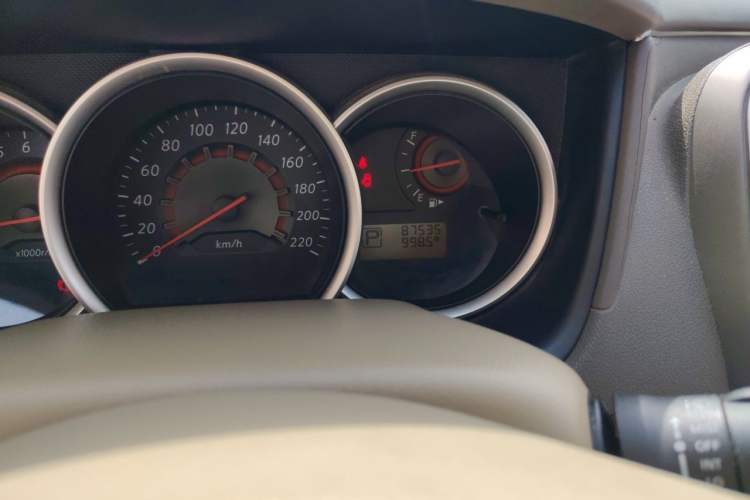 Used Nissan Sylphy 2009 1.6XL Automatic Luxury Sunroof Edition Odometer Close Up