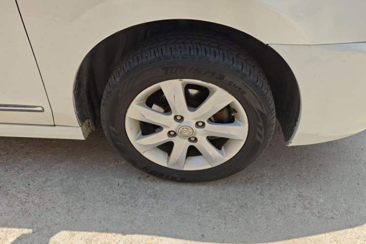 Used Nissan Sylphy 2009 1.6XE Automatic Comfort Edition Right Front Wheel Hub