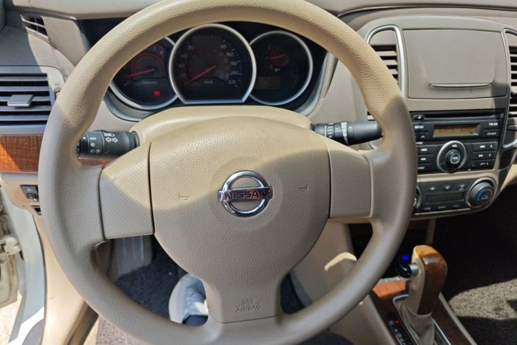 Used Nissan Sylphy 2009 1.6XE Automatic Comfort Edition Steering Wheel