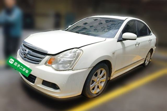 Ojetý Nissan Sylphy 2009 1.6XL Automatic Luxury Sunroof Edition