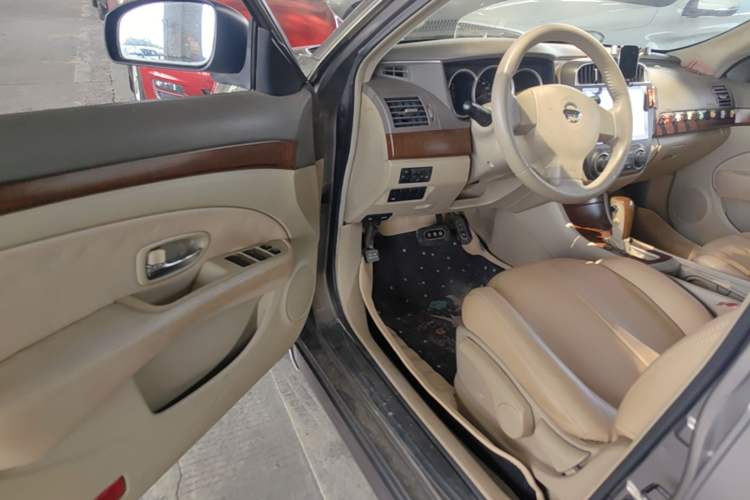 Used Nissan Sylphy 2009 1.6XE Automatic Comfort Edition Driver Seat