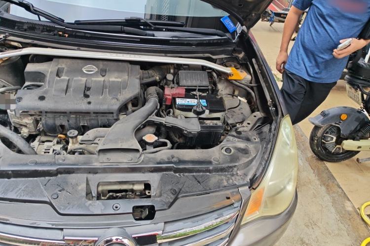 Used Nissan Sylphy 2009 1.6XE Manual Comfort Edition Engine Bay Left