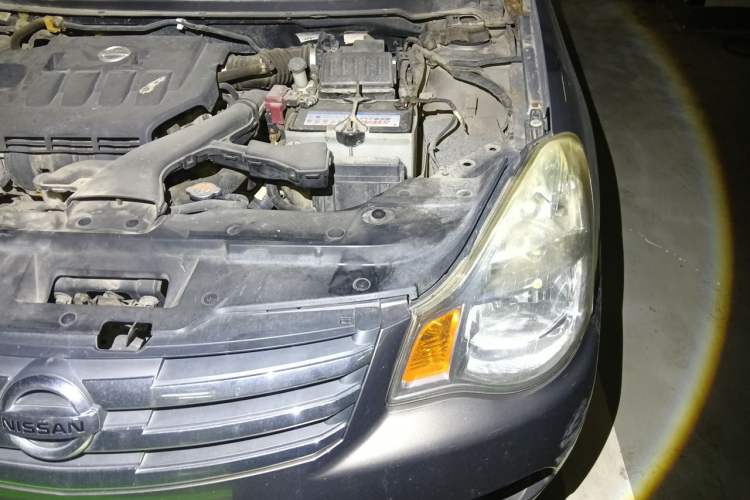 Used Nissan Sylphy 2009 1.6XE Automatic Comfort Edition Engine Bay Left