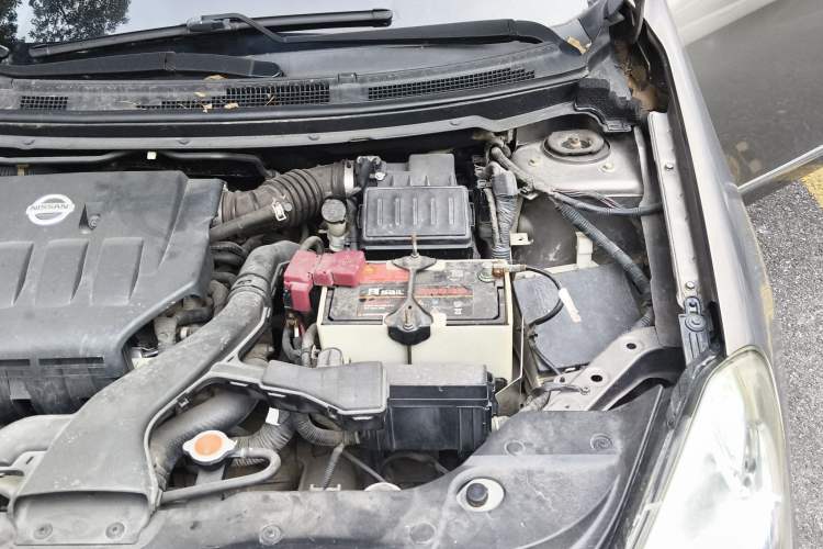 Used Nissan Sylphy 2009 1.6XE Automatic Comfort Edition Engine Bay Left
