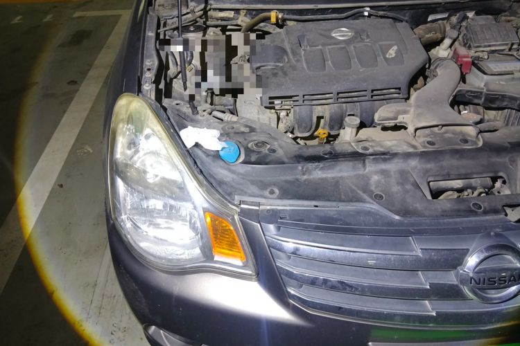 Used Nissan Sylphy 2009 1.6XE Automatic Comfort Edition Engine Bay Right