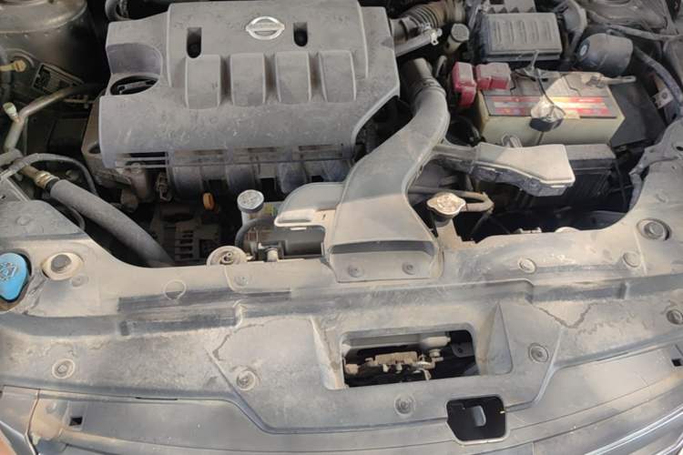Used Nissan Sylphy 2009 1.6XE Automatic Comfort Edition Engine Bay