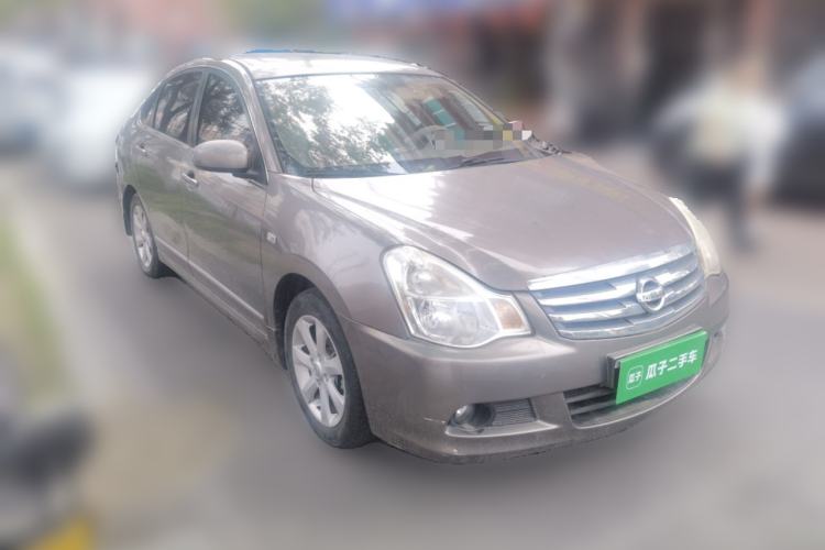 Used Nissan Sylphy 2009 1.6 XL Manual Luxury Sunroof Edition Front Right 45 Deg