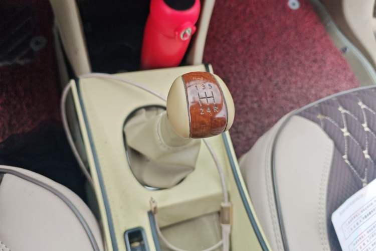 Used Nissan Sylphy 2009 1.6XE Manual Comfort Edition Gear Lever