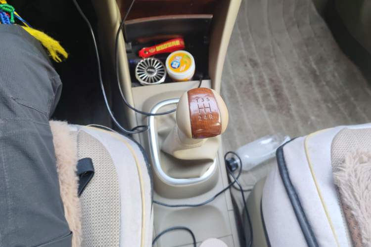 Used Nissan Sylphy 2009 1.6XE Manual Comfort Edition Gear Lever